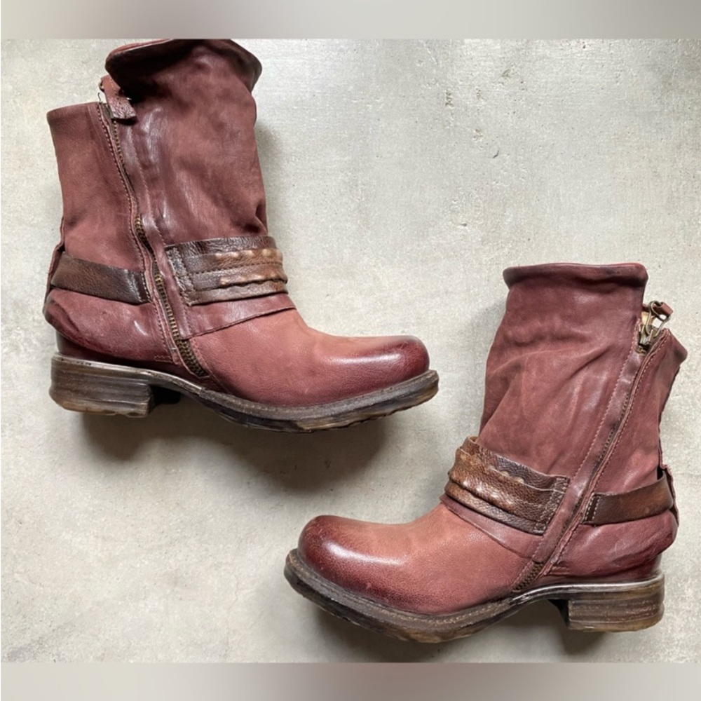 A.S. Sebastian Booties - Picture 2 of 15